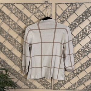 Tahari Cream and Tan Plaid Cardigan